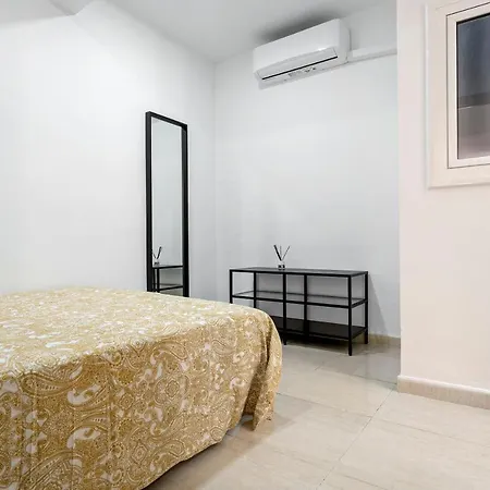 Little Horse Apartment